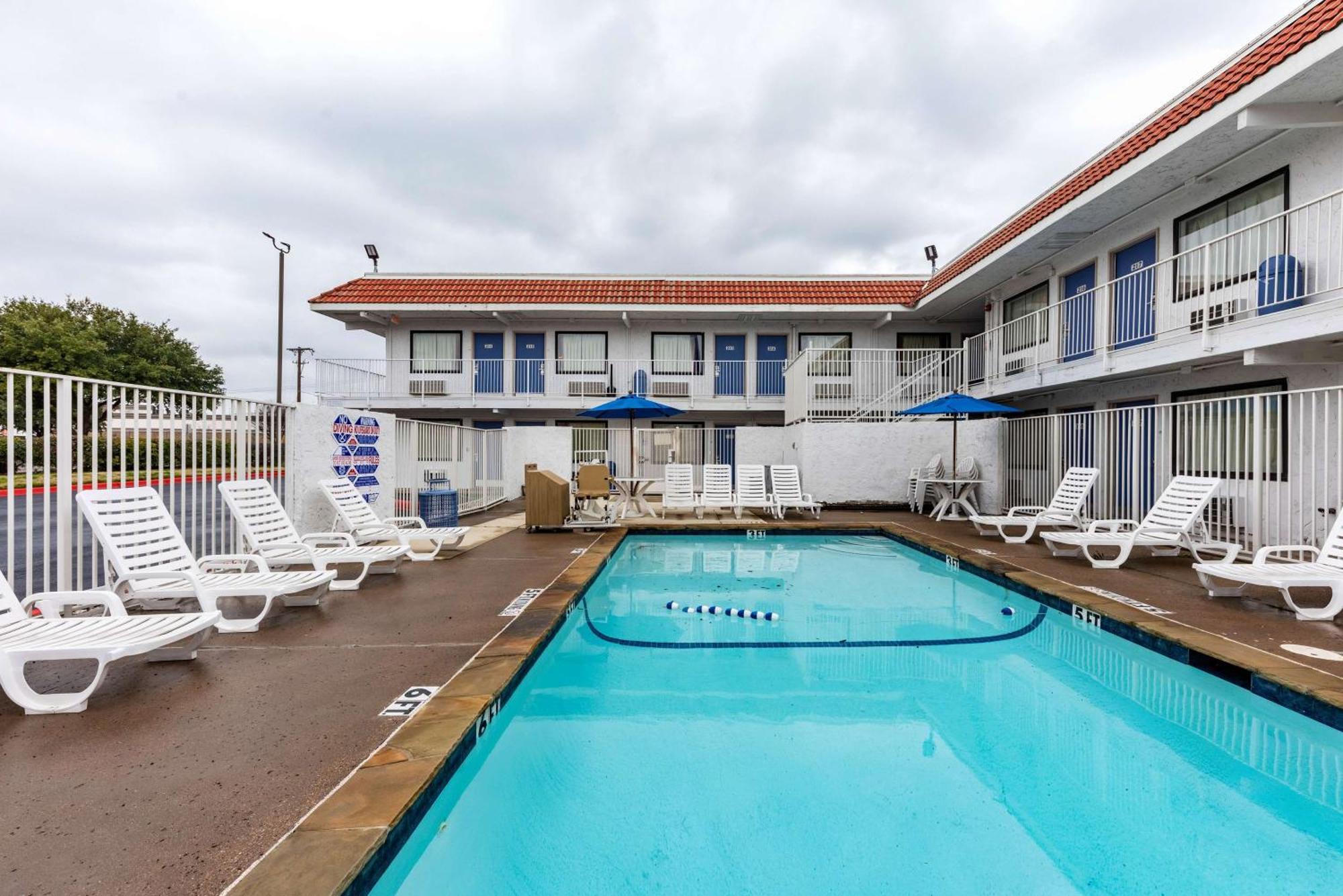 Motel 6-North Richland Hills, Tx Екстер'єр фото
