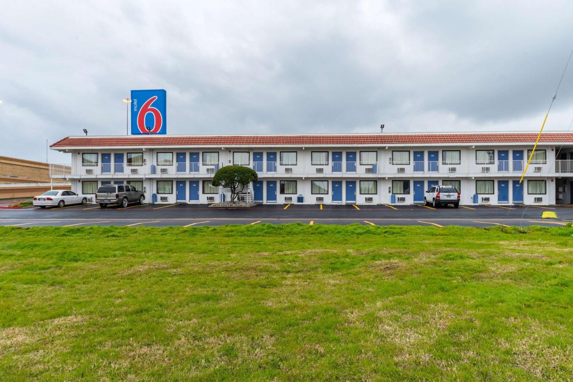 Motel 6-North Richland Hills, Tx Екстер'єр фото