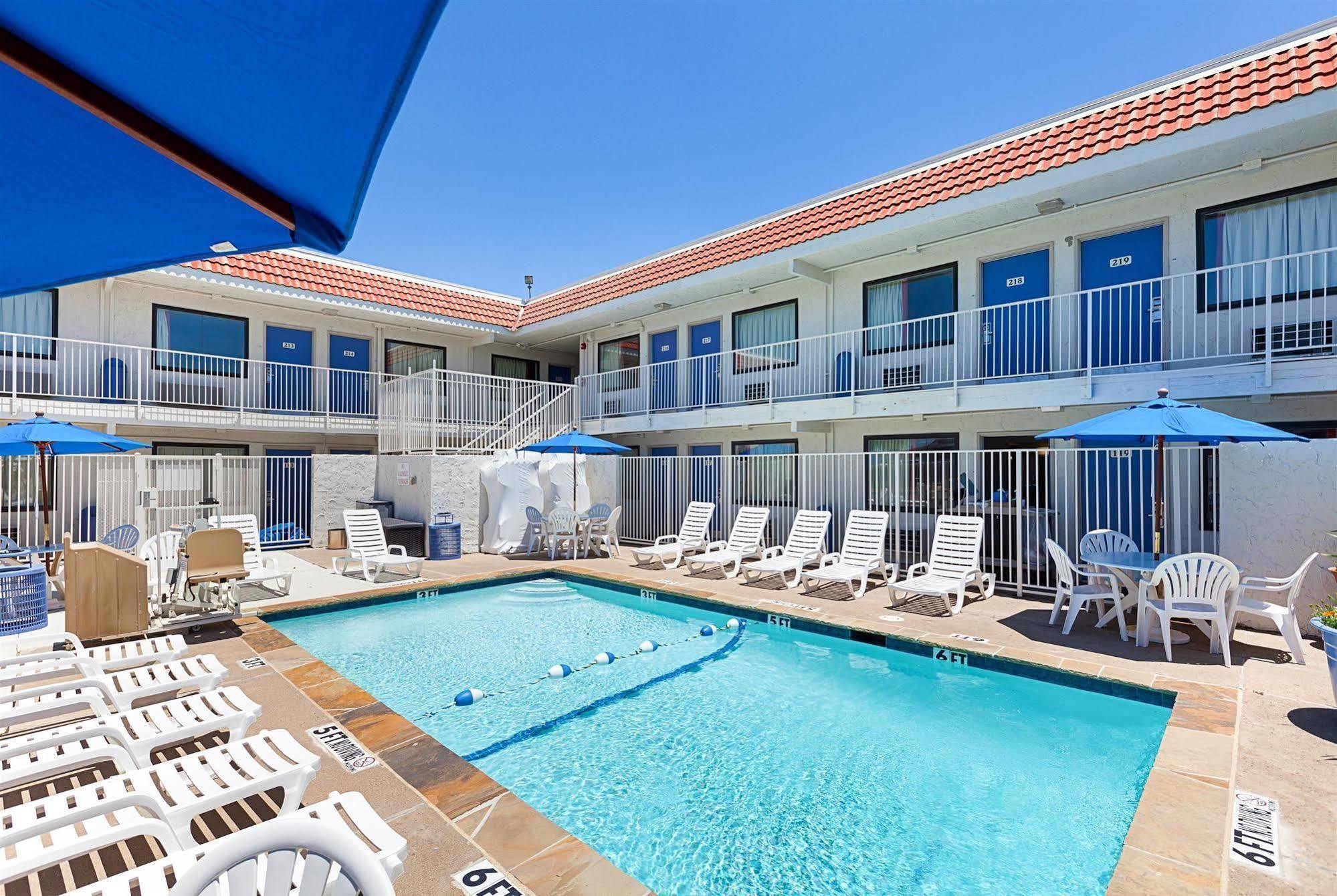 Motel 6-North Richland Hills, Tx Екстер'єр фото