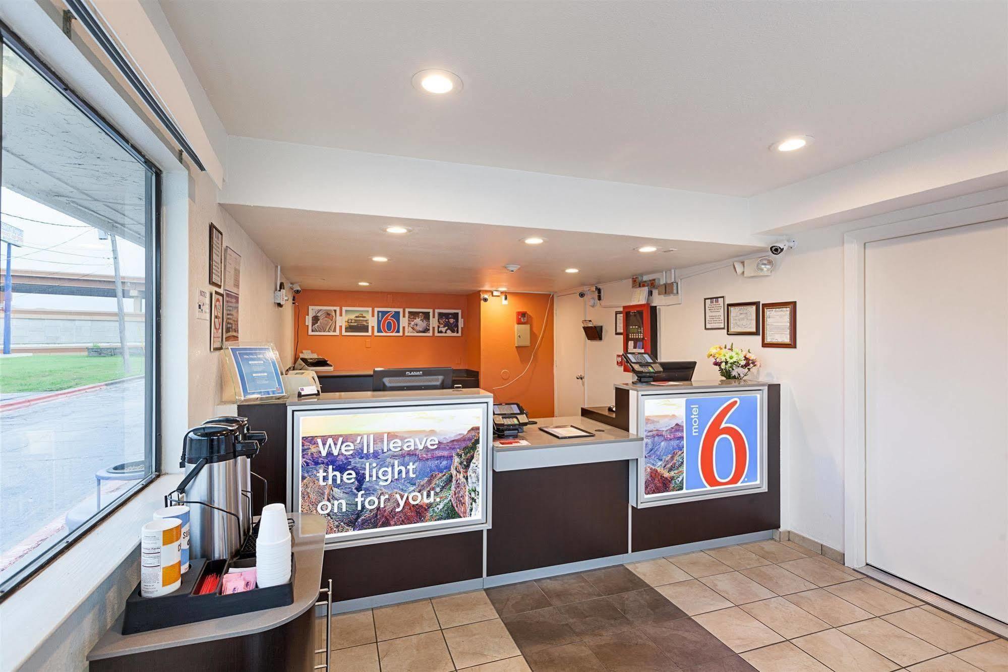 Motel 6-North Richland Hills, Tx Екстер'єр фото