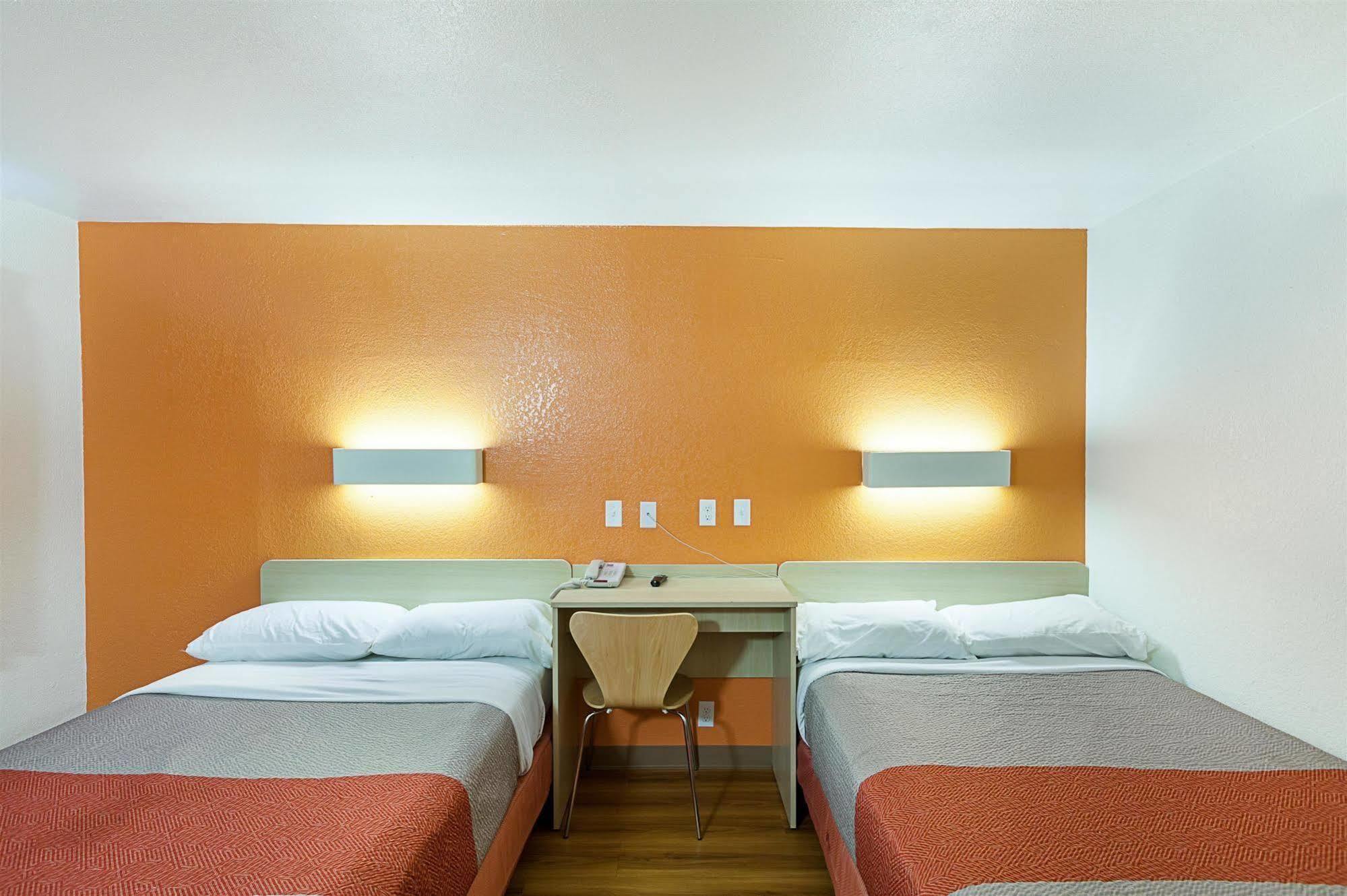 Motel 6-North Richland Hills, Tx Екстер'єр фото