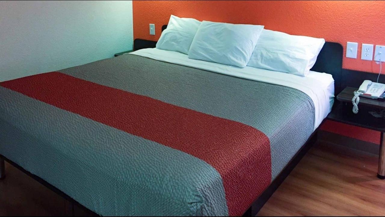 Motel 6-North Richland Hills, Tx Екстер'єр фото