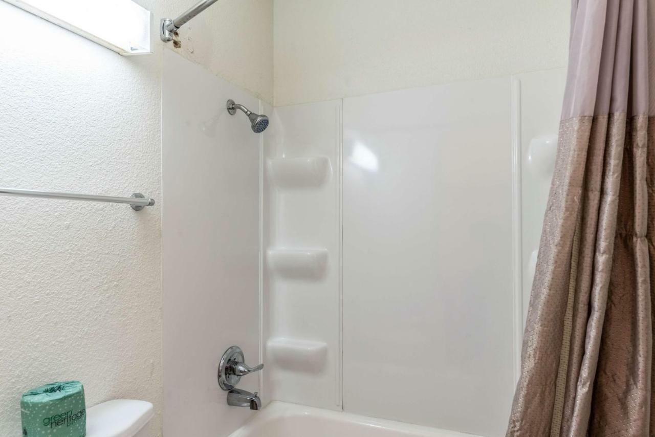 Motel 6-North Richland Hills, Tx Екстер'єр фото