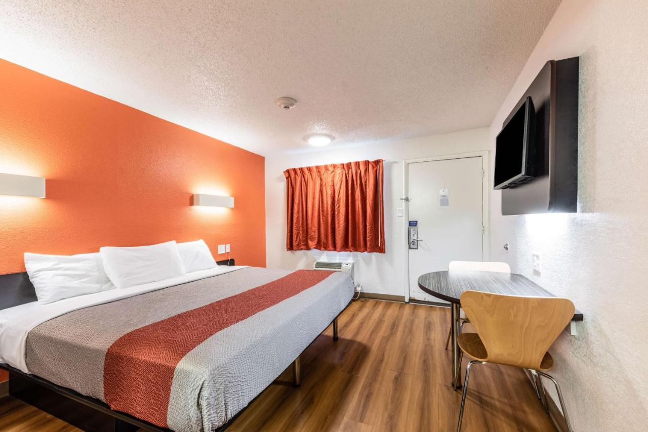 Motel 6-North Richland Hills, Tx Екстер'єр фото